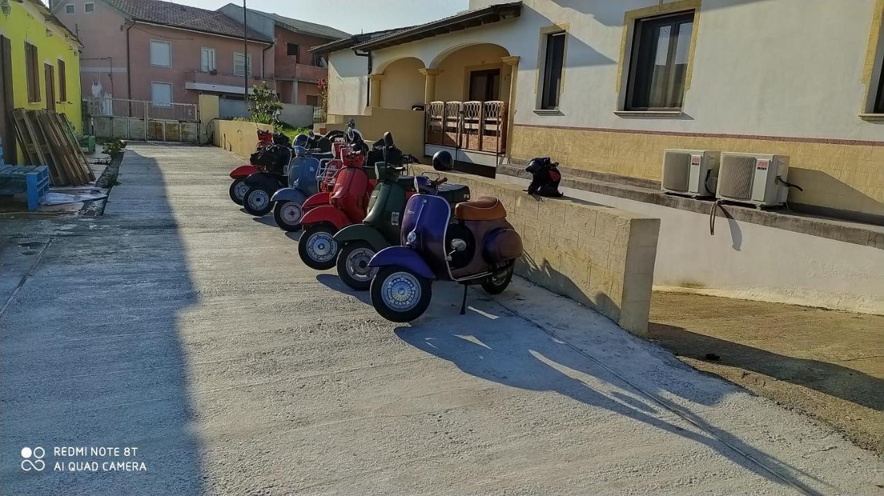 I Giganti Bed & Breakfast Riola Sardo Exterior foto