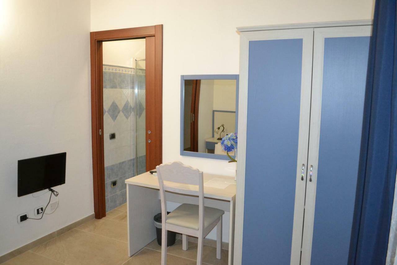 I Giganti Bed & Breakfast Riola Sardo Exterior foto